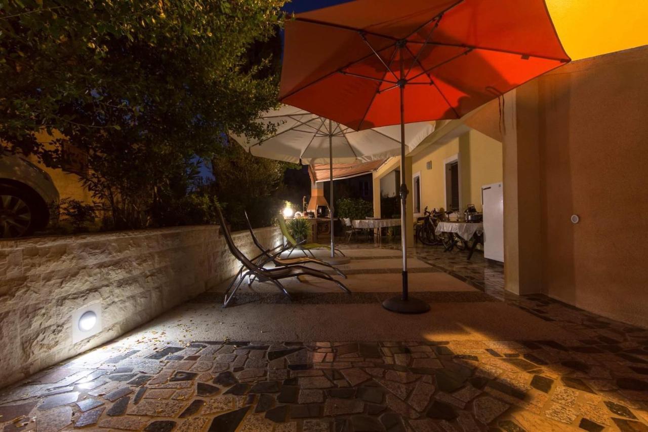 Ždrelac Apartments Prahovic מראה חיצוני תמונה