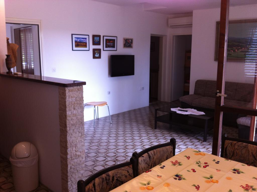 Ždrelac Apartments Prahovic מראה חיצוני תמונה