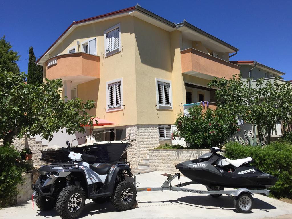 Ždrelac Apartments Prahovic מראה חיצוני תמונה