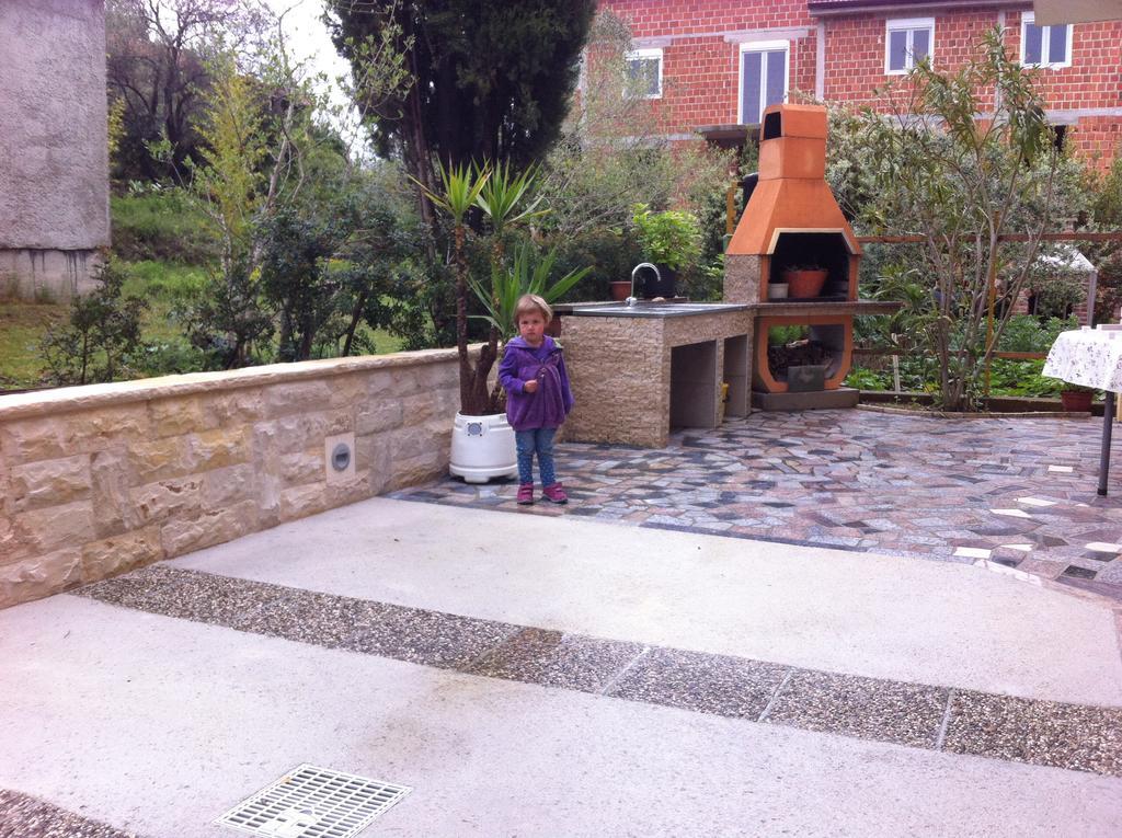 Ždrelac Apartments Prahovic מראה חיצוני תמונה